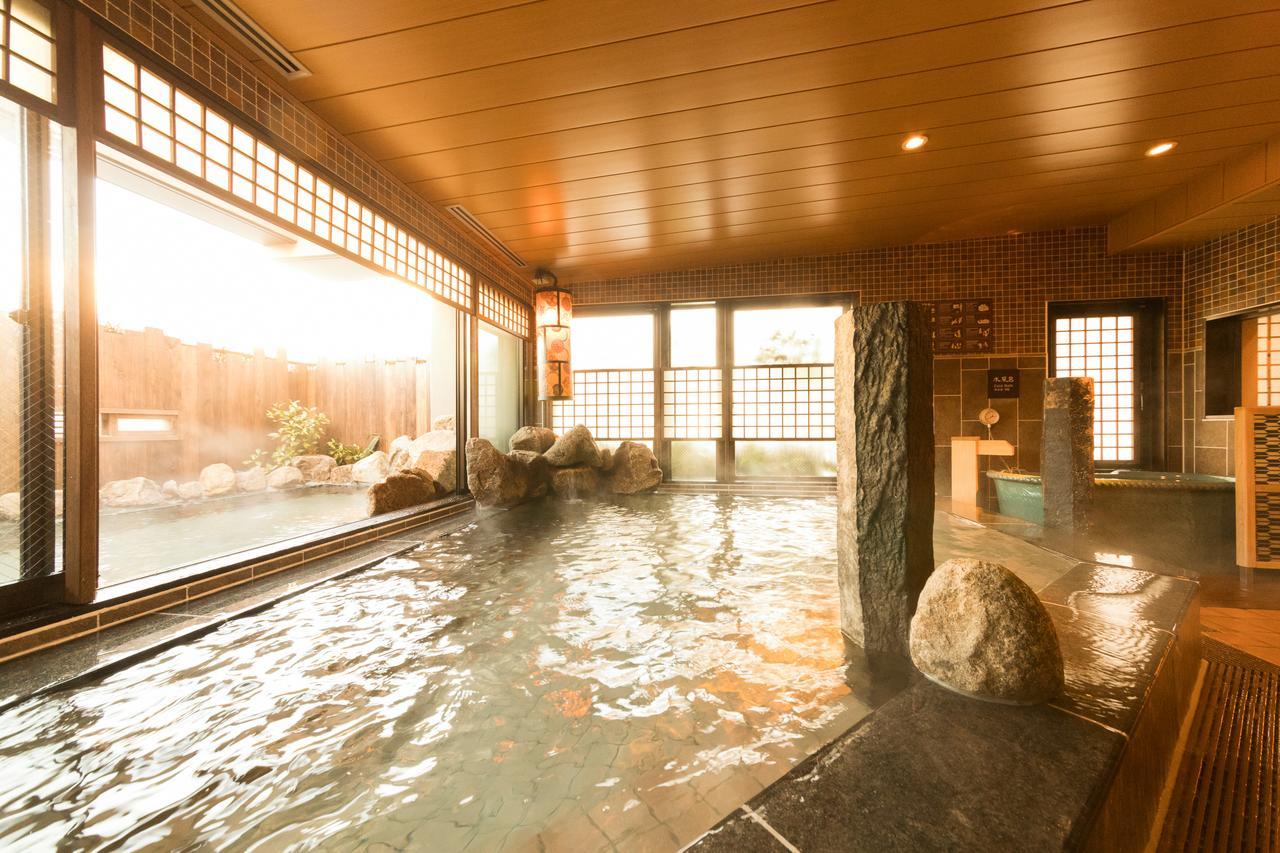 Dormy Inn Matsuyama Natural Hot Spring Dış mekan fotoğraf